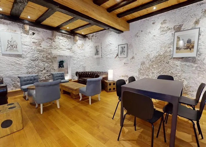 Διαμέρισμα Maison Le Clos Bartholdi *